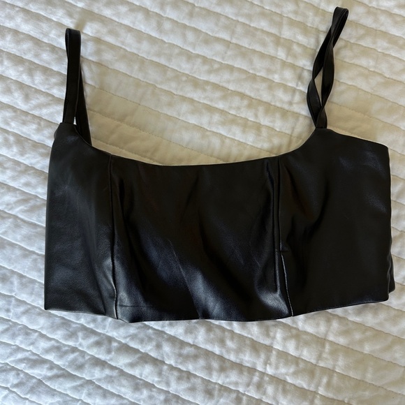 Body Contour Faux Leather Corset Cropped Top - Picture 6 of 6